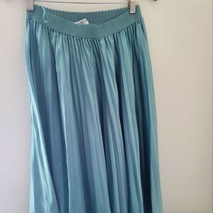 Women skirt
